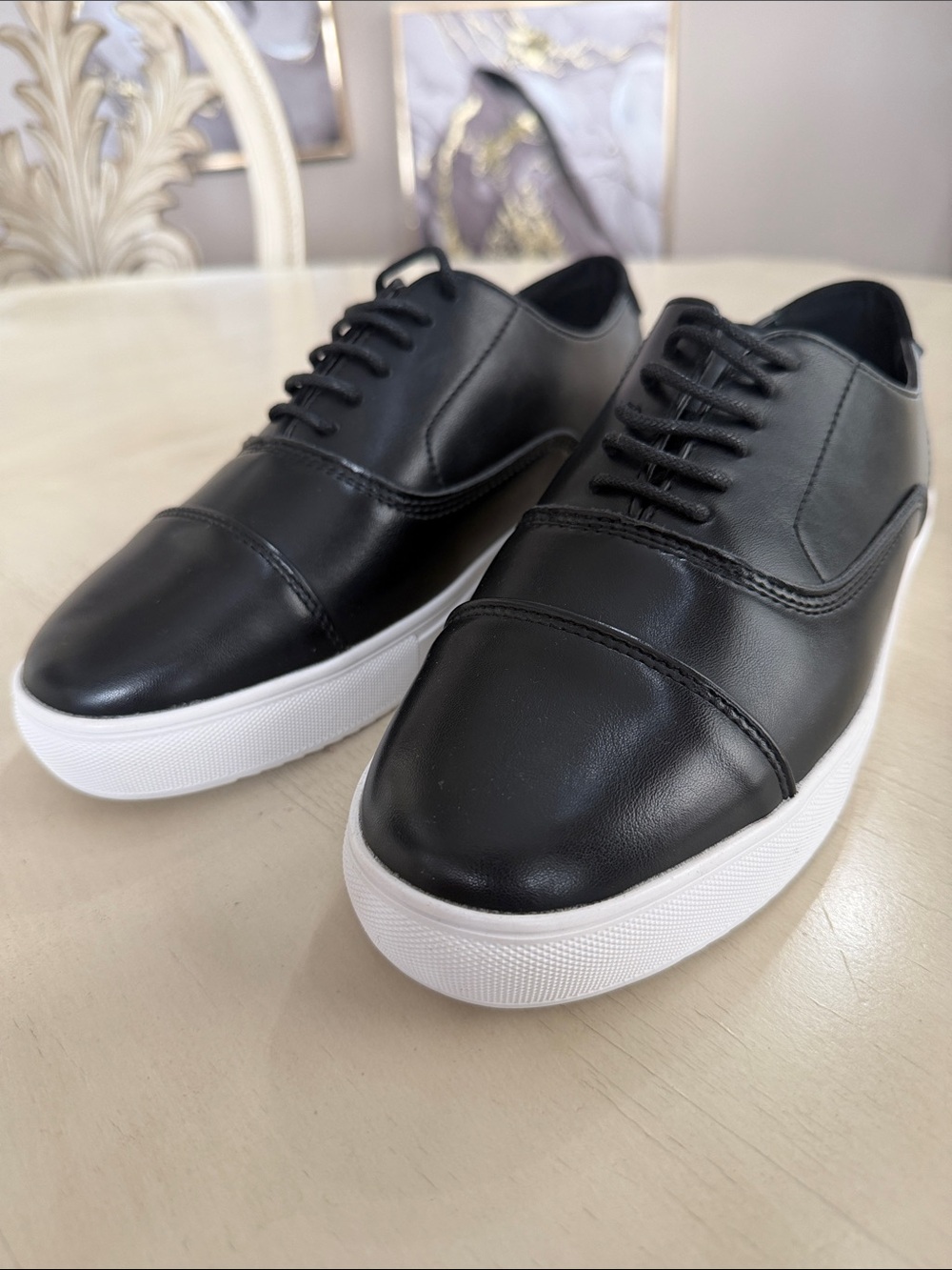 Men's Black Leather Lace-Up Sneakers with White Platform Sole - Minimalist Style